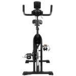 Asiento ergonómico y manubrio regulable para mayor comodidad durante el entrenamiento.