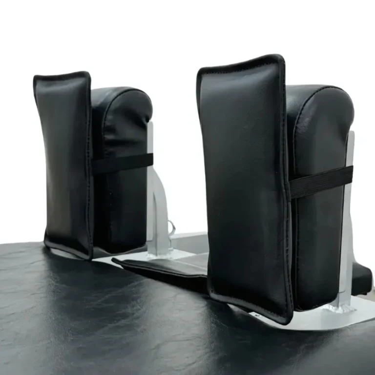 Compra Travessero Ombreira Reformer Equipilates Línea Clásica en Paraguay. Accesorio profesional de soporte anatómico y calidad superior.